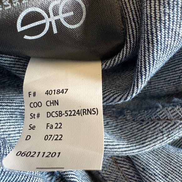 Christian Siriano Gloria Vanderbilt Denim Trench jacket 6 - Picture 16 of 16